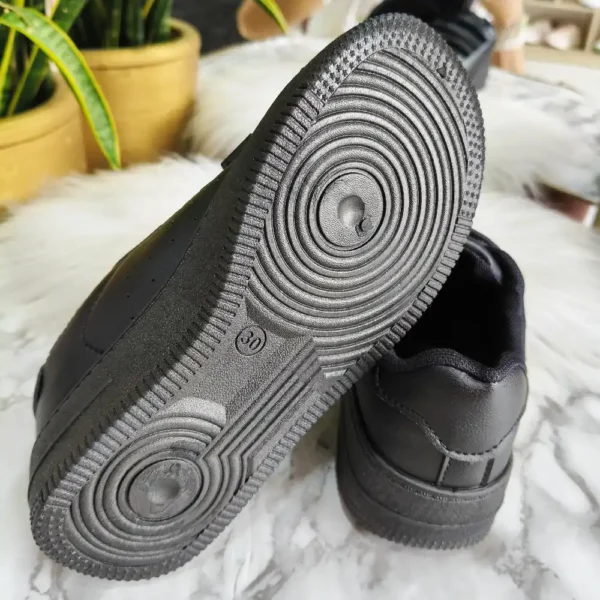 Calzado Con Velcro Colegial Negro