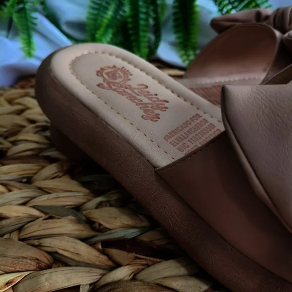 Sandalia Plana Nasly con Moño Nude