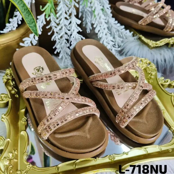 L-718NU.webp Sandalia Tipo Canoa x Strash