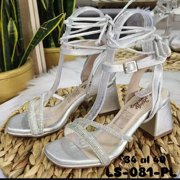 Tacones Plateados Leidy Sanchez