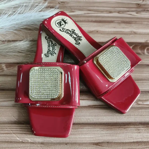 Sandalia Plana Rojo Charol para Mujer