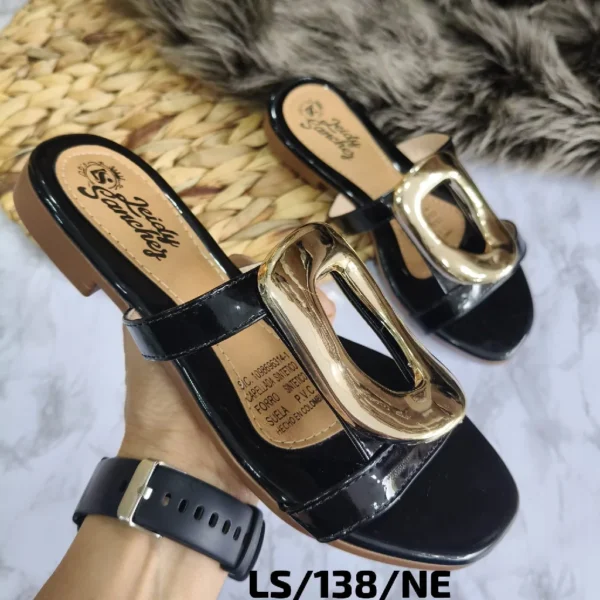 LS-138-NE (1) Sandalia Plana