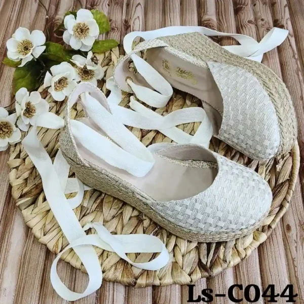 Plataforma en Yute Artesanal Romana