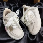 Tenis Infantil Champán para niña