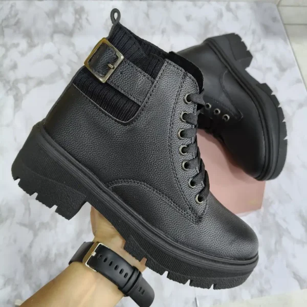 L-3199-NE Botines Negros suela alta para mujer