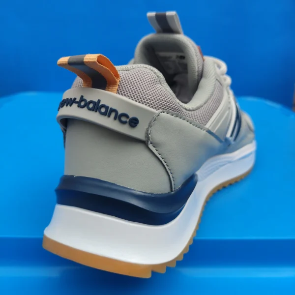 Tenis Zapatillas deportiva Gris
